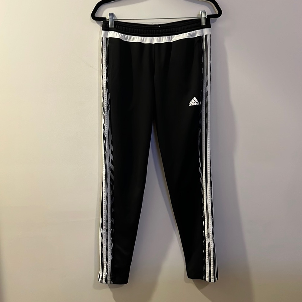 (M) Adidas Pants